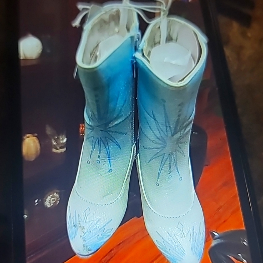 Walt Disney boots